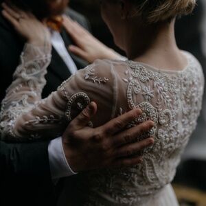 BHLDN Discontinued Sinclair 10 Beaded Bodice Wedding Gown